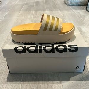Adidas Adilette Platform slides NWT size 6